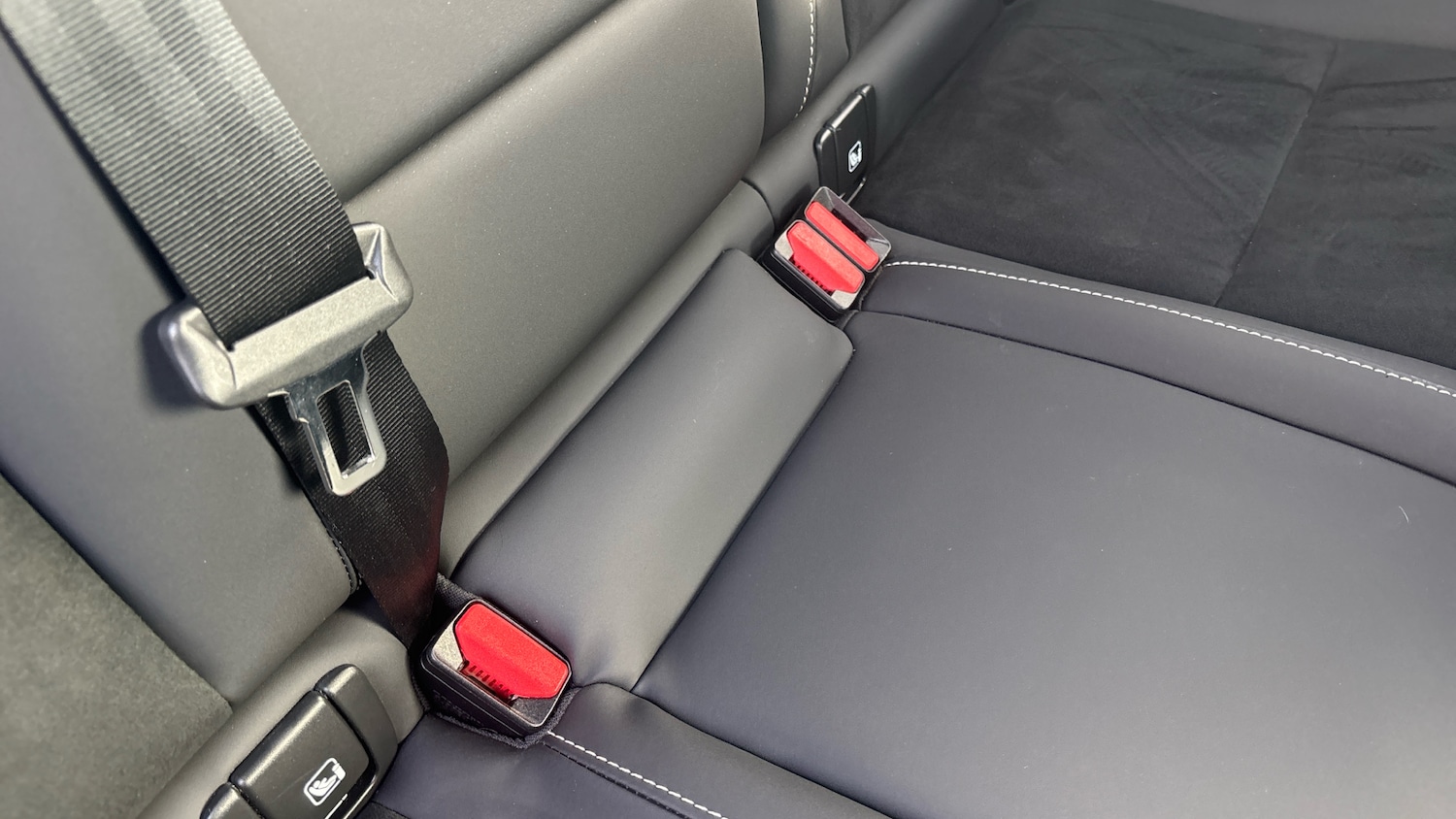 Used Volvo XC40 2023 for sale - 76181888: Photo 17