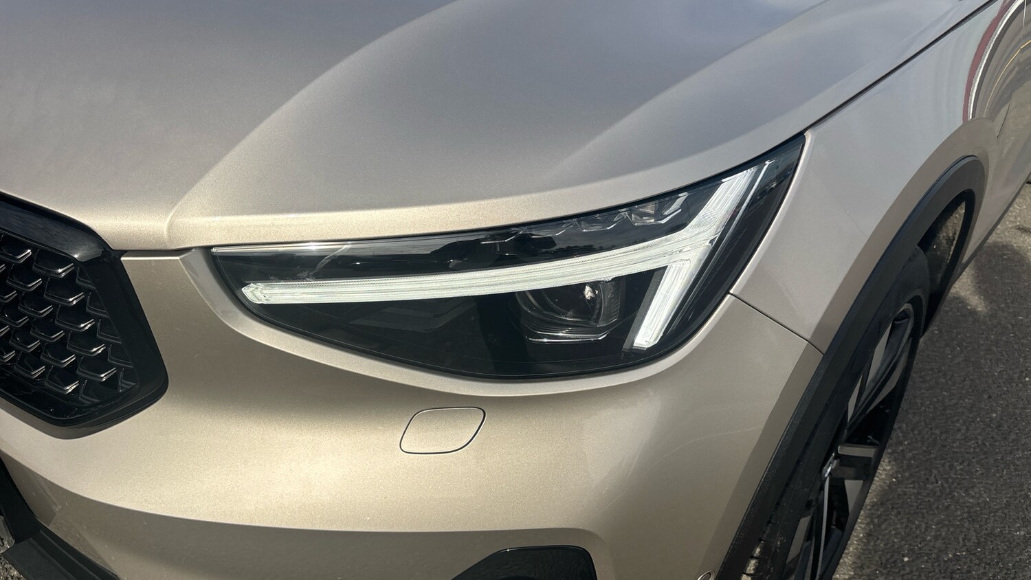 Used Volvo XC40 2023 for sale - 76181888: Photo 38