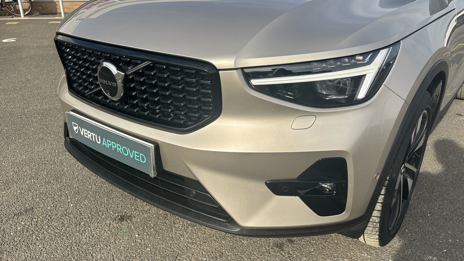 Used Volvo XC40 2023 for sale - 76181888: Photo 39