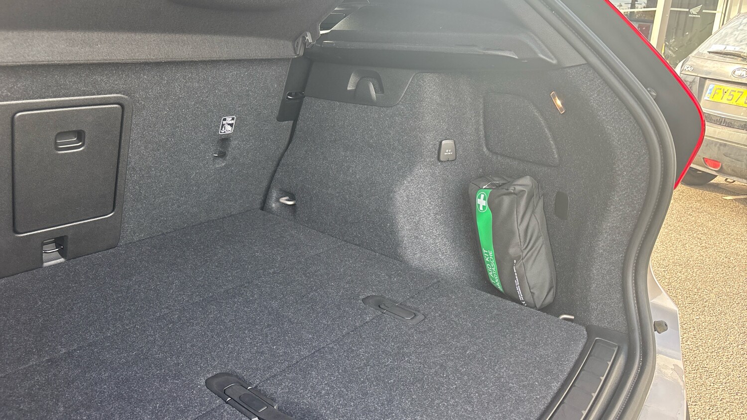 Used Volvo XC40 2023 for sale - 76181888: Photo 48