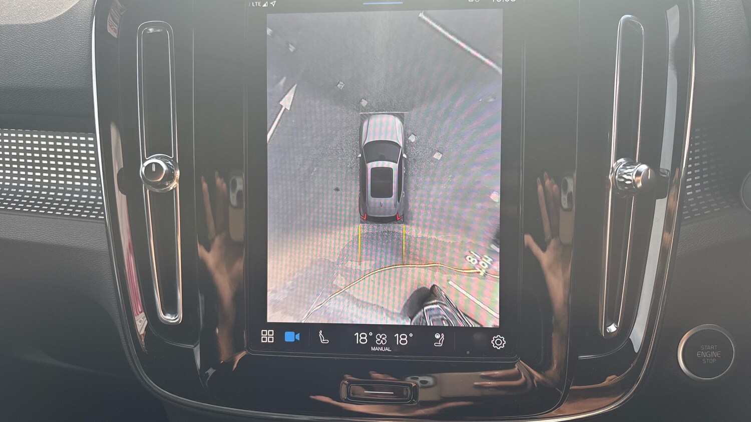 Used Volvo XC40 2023 for sale - 76181888: Photo 61