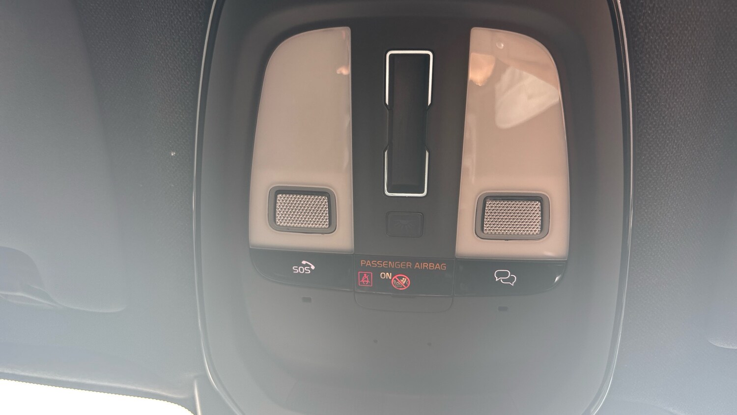 Used Volvo XC40 2023 for sale - 76181888: Photo 67