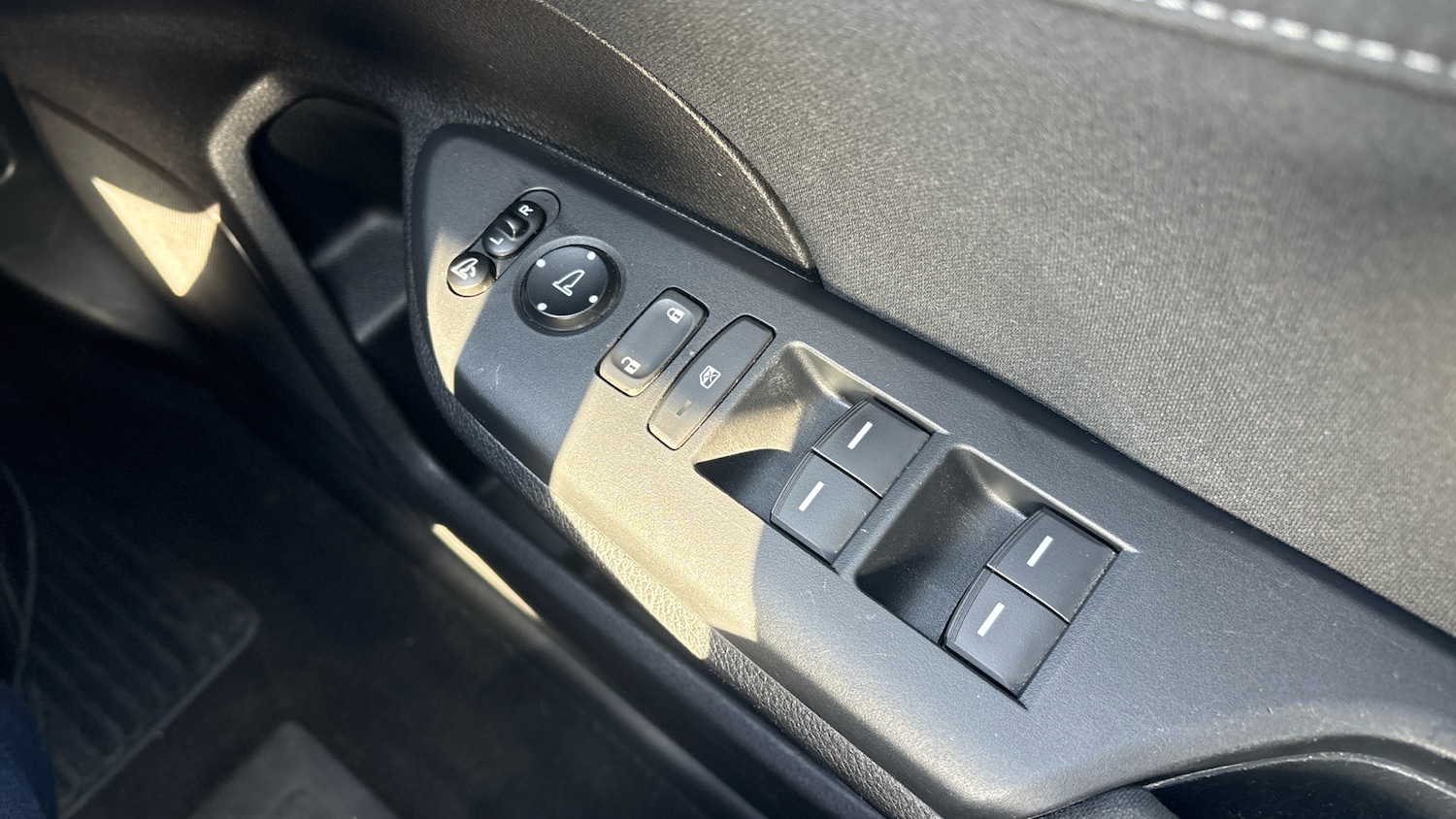 Used Honda Civic 2017 for sale - 77661956: Photo 26