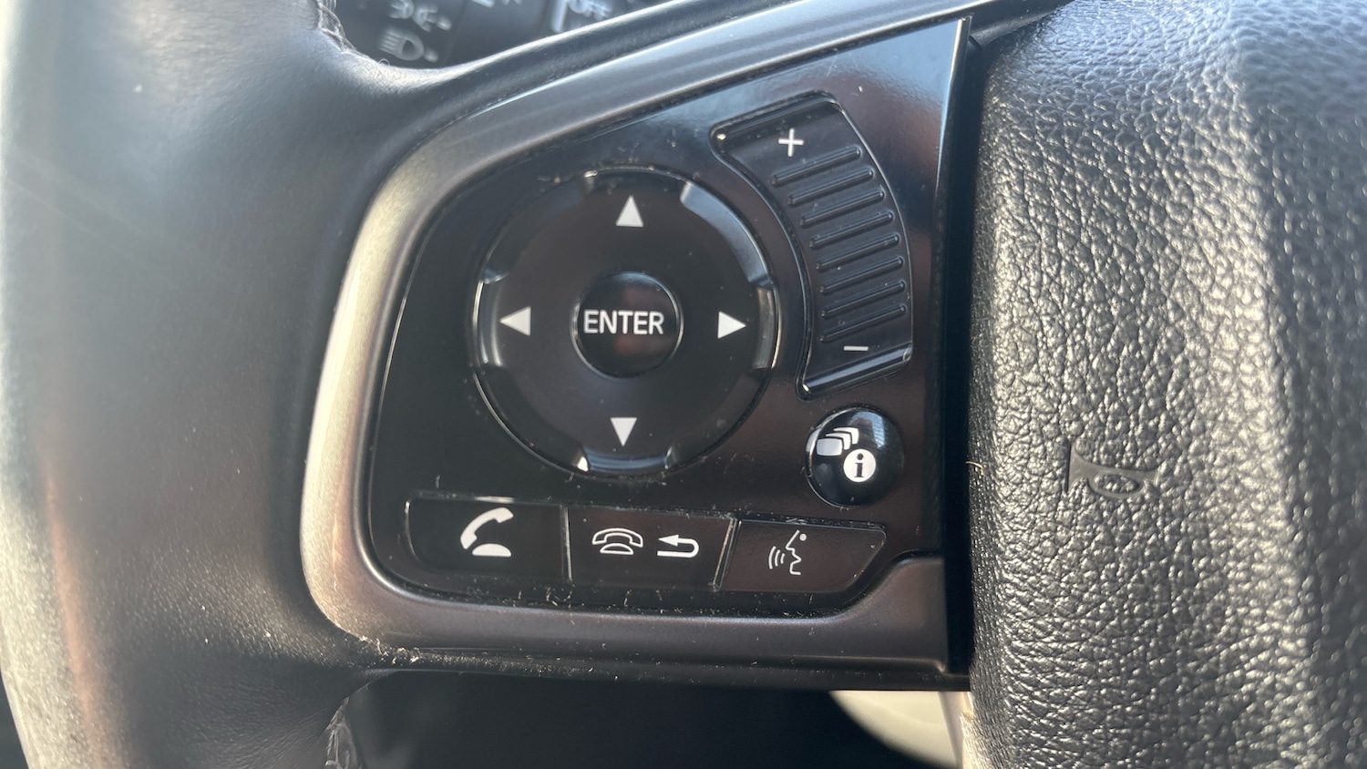 Used Honda Civic 2017 for sale - 77661956: Photo 28