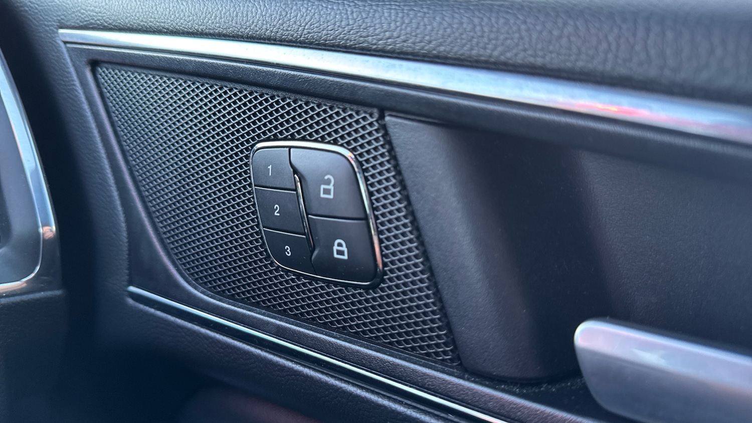 Used Ford S-Max 2020 for sale - 77830384: Photo 28