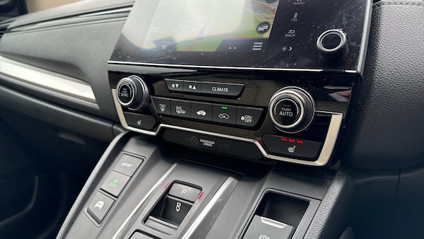 Used Honda CR-V 2023 for sale - 75641532: Photo 34