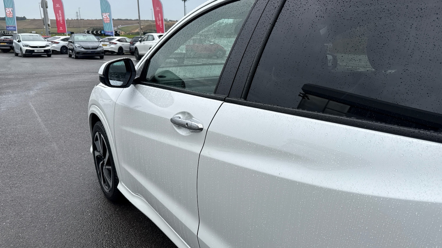 Used Honda HR-V 2020 for sale - 76127976: Photo 17
