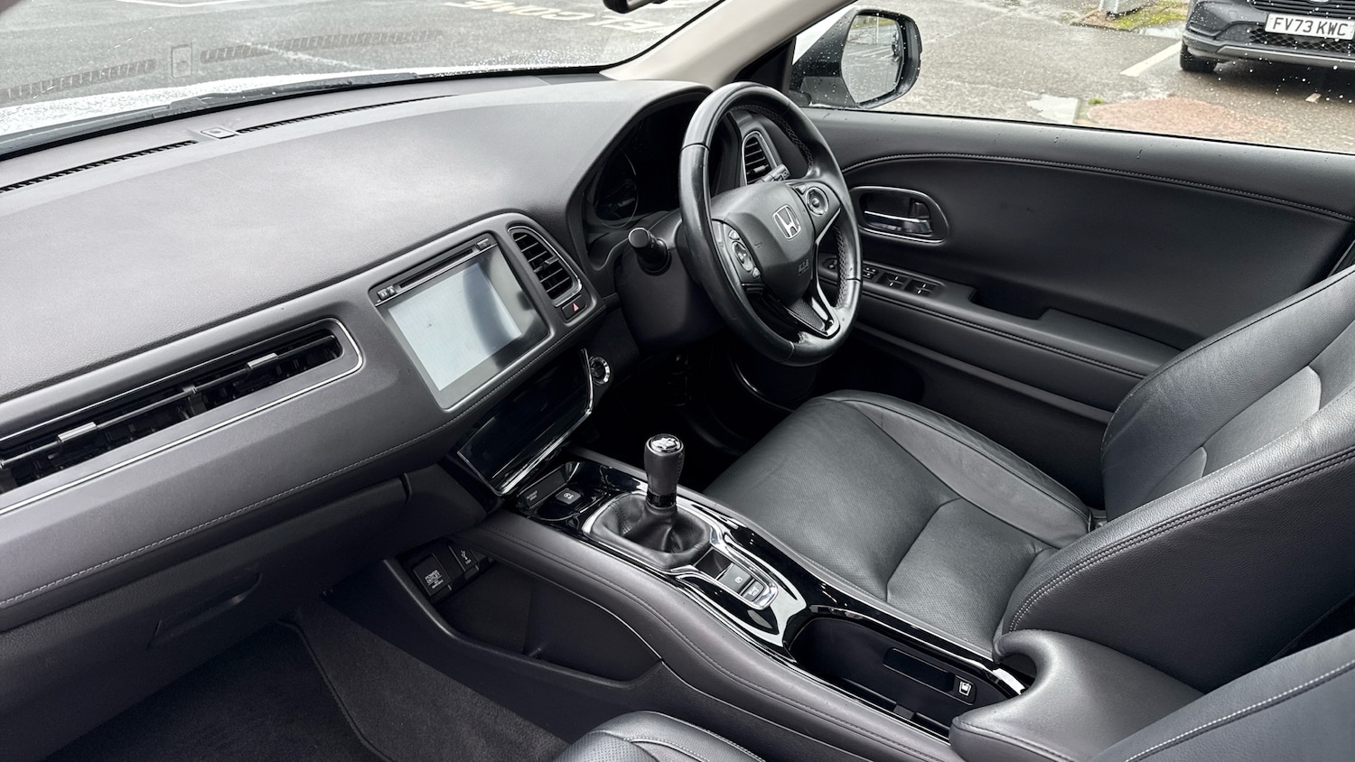 Used Honda HR-V 2020 for sale - 76127976: Photo 2