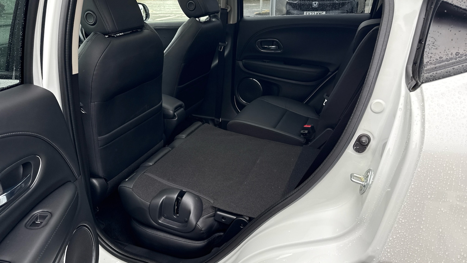 Used Honda HR-V 2020 for sale - 76127976: Photo 20