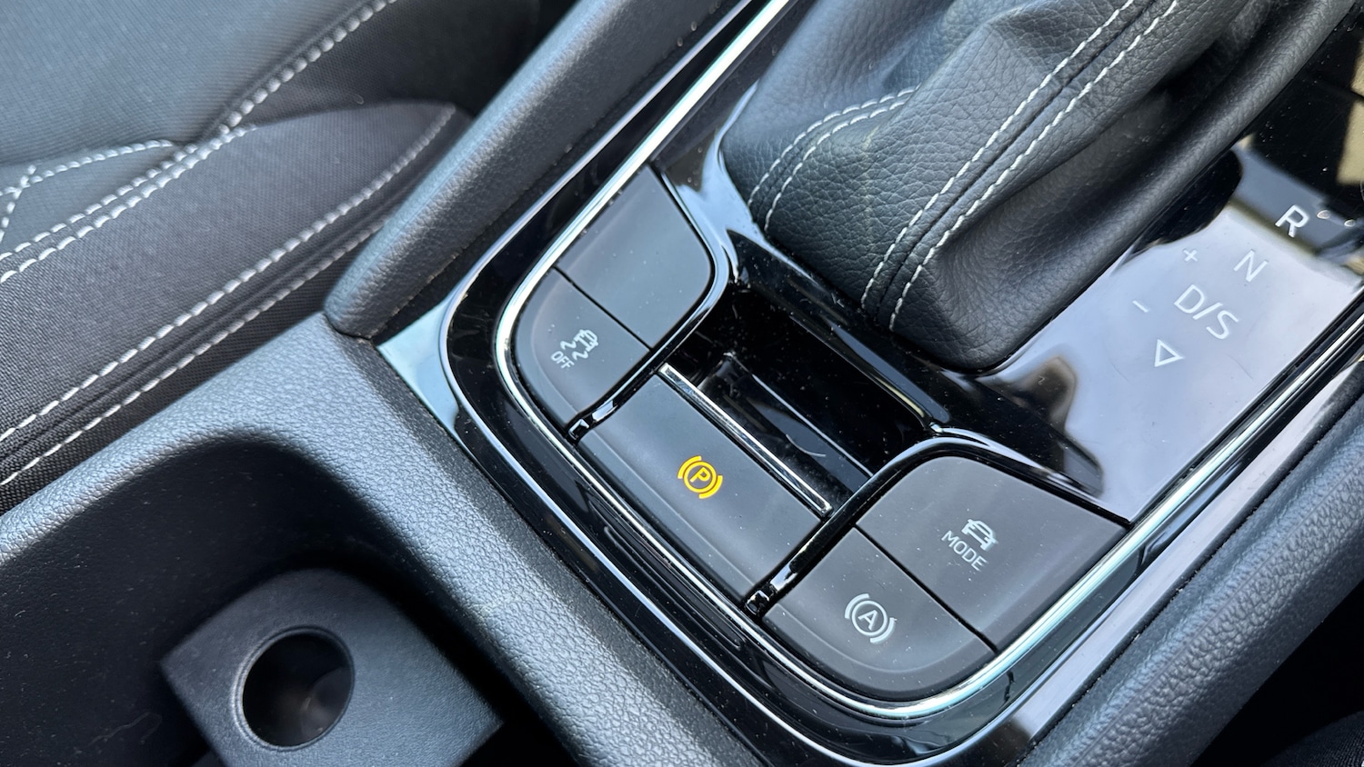 Used Skoda Karoq 2023 for sale - 76452666: Photo 30