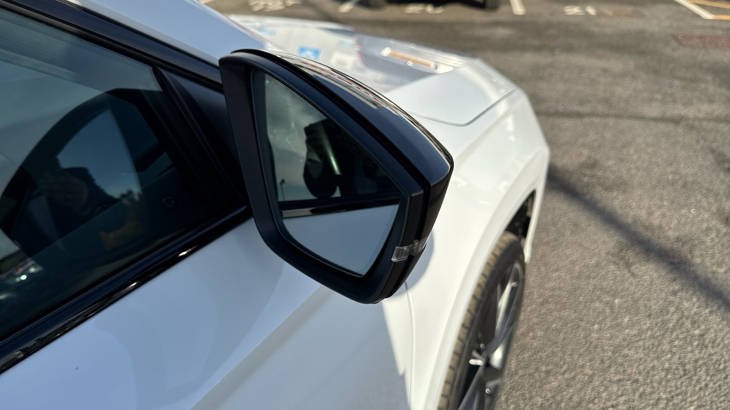 Used Skoda Karoq 2023 for sale - 76452666: Photo 42