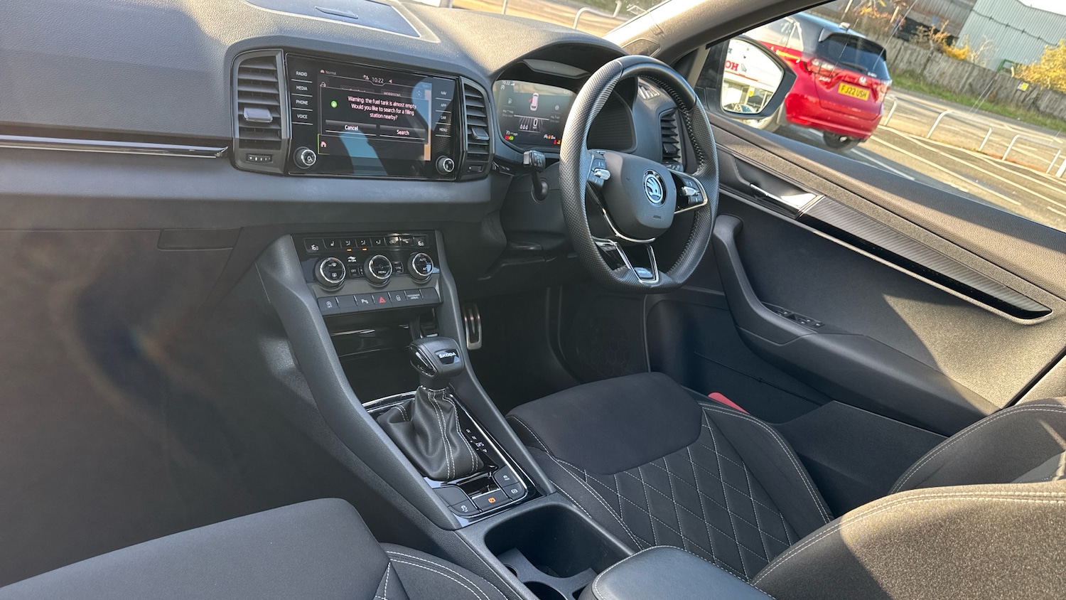 Used Skoda Karoq 2023 for sale - 76452666: Photo 9