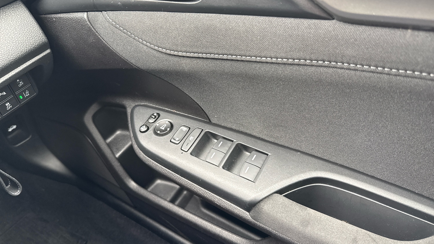 Used Honda Civic 2020 for sale - 76120105: Photo 31