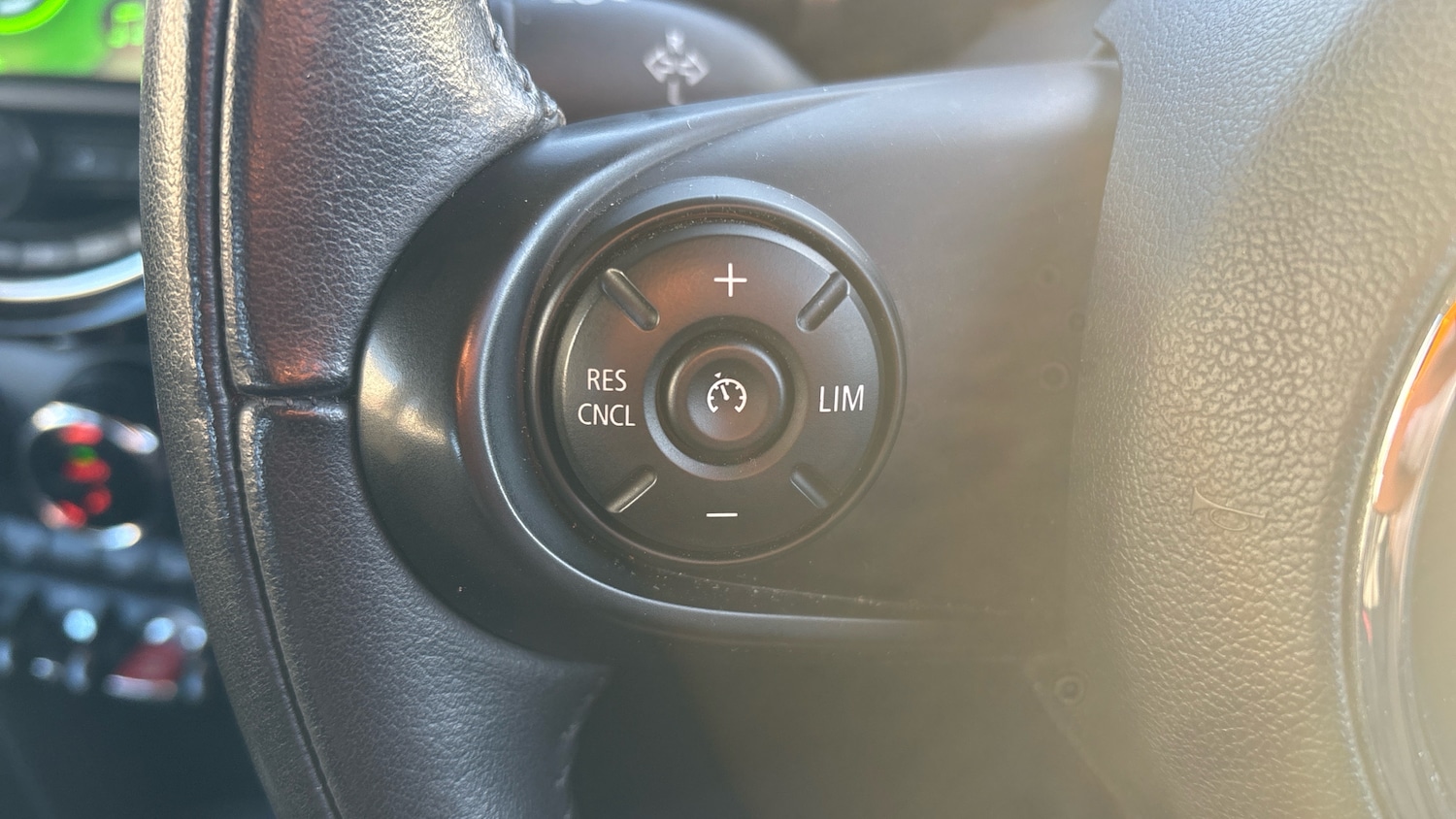 Used MINI Hatch 2018 for sale - 76766831: Photo 22