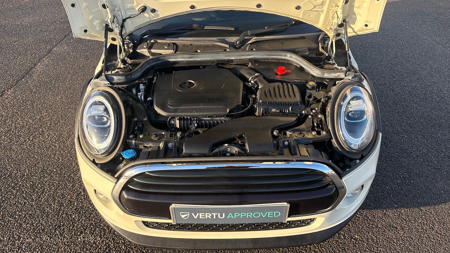 Used MINI Hatch 2018 for sale - 76766831: Photo 8