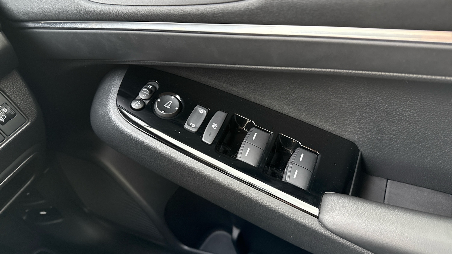 Used Honda HR-V 2023 for sale - 77601927: Photo 31