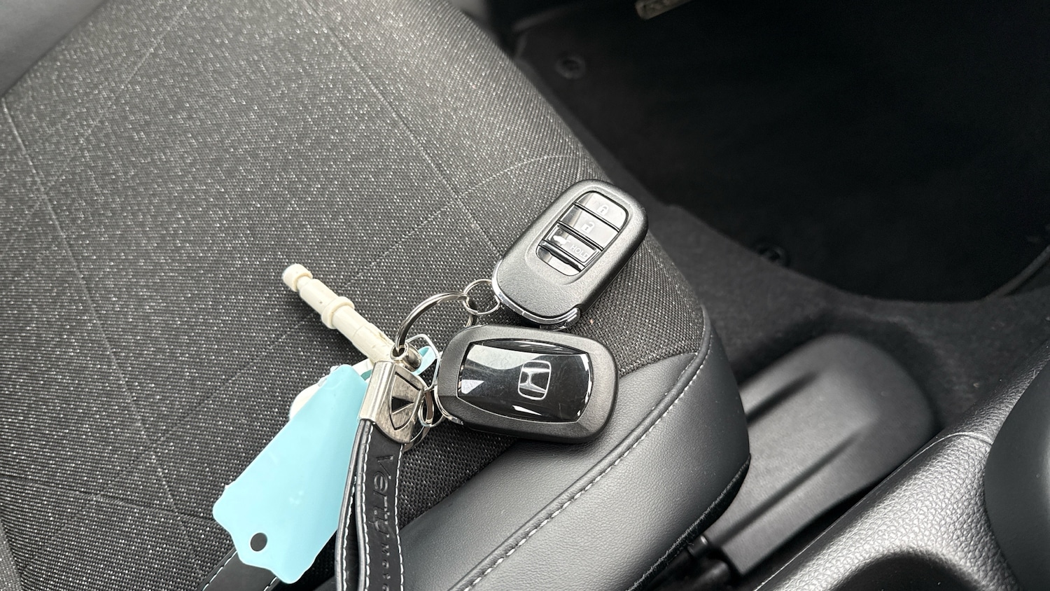 Used Honda HR-V 2023 for sale - 77601927: Photo 38