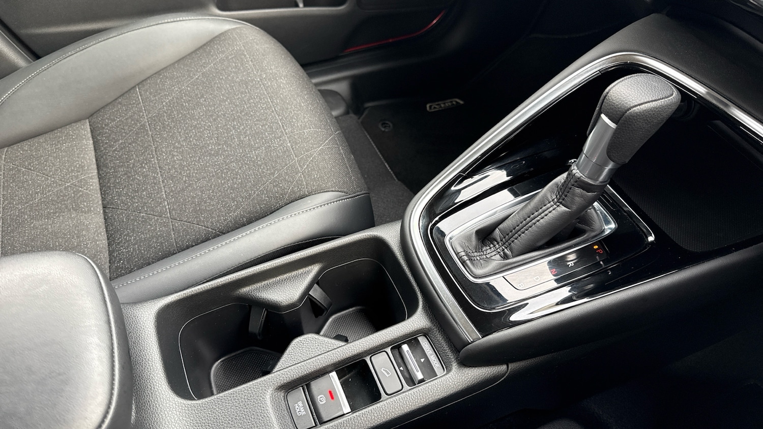 Used Honda HR-V 2023 for sale - 77601927: Photo 39