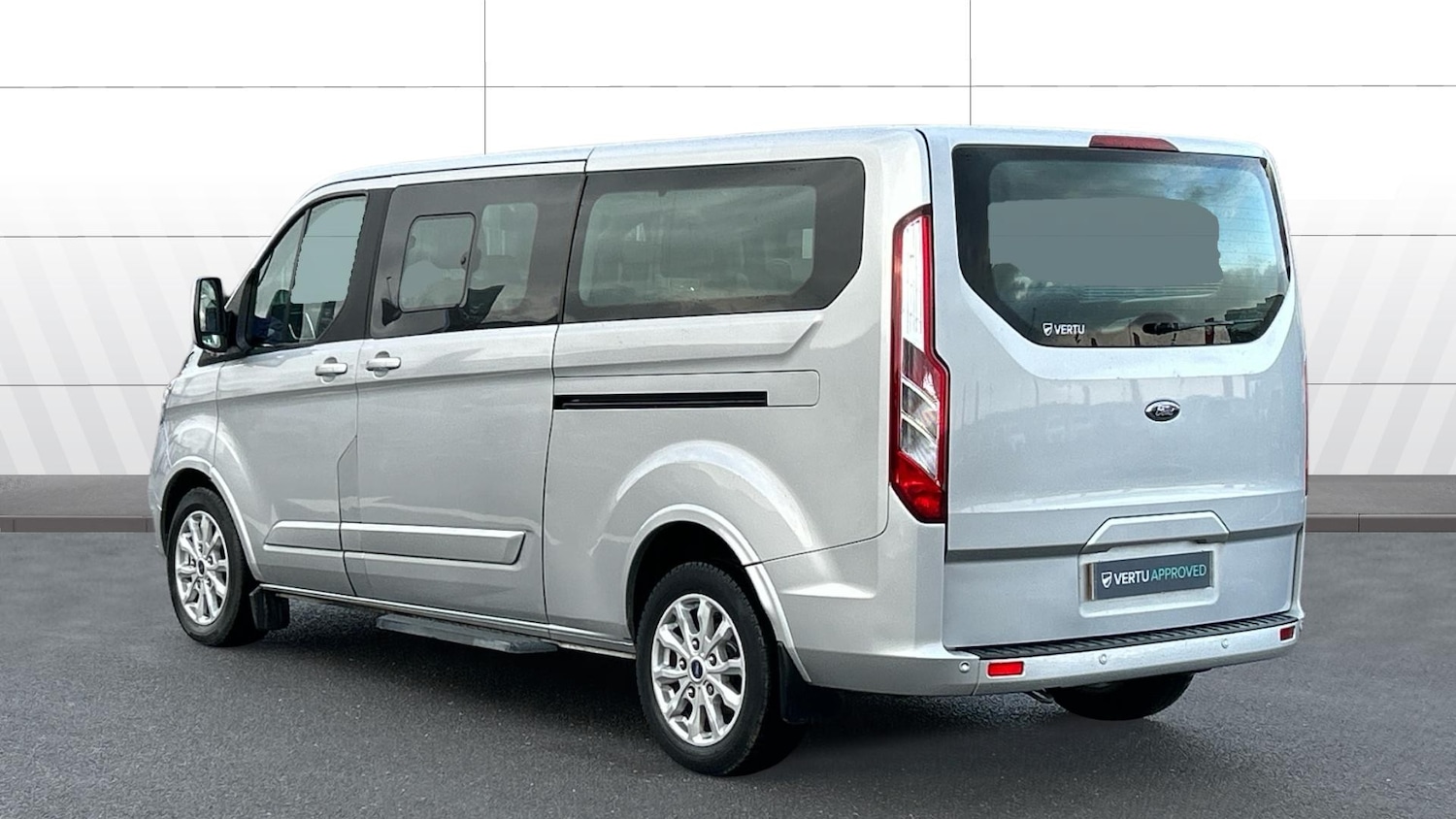 Used Ford Tourneo Custom 2022 for sale - 77172926: Photo 2