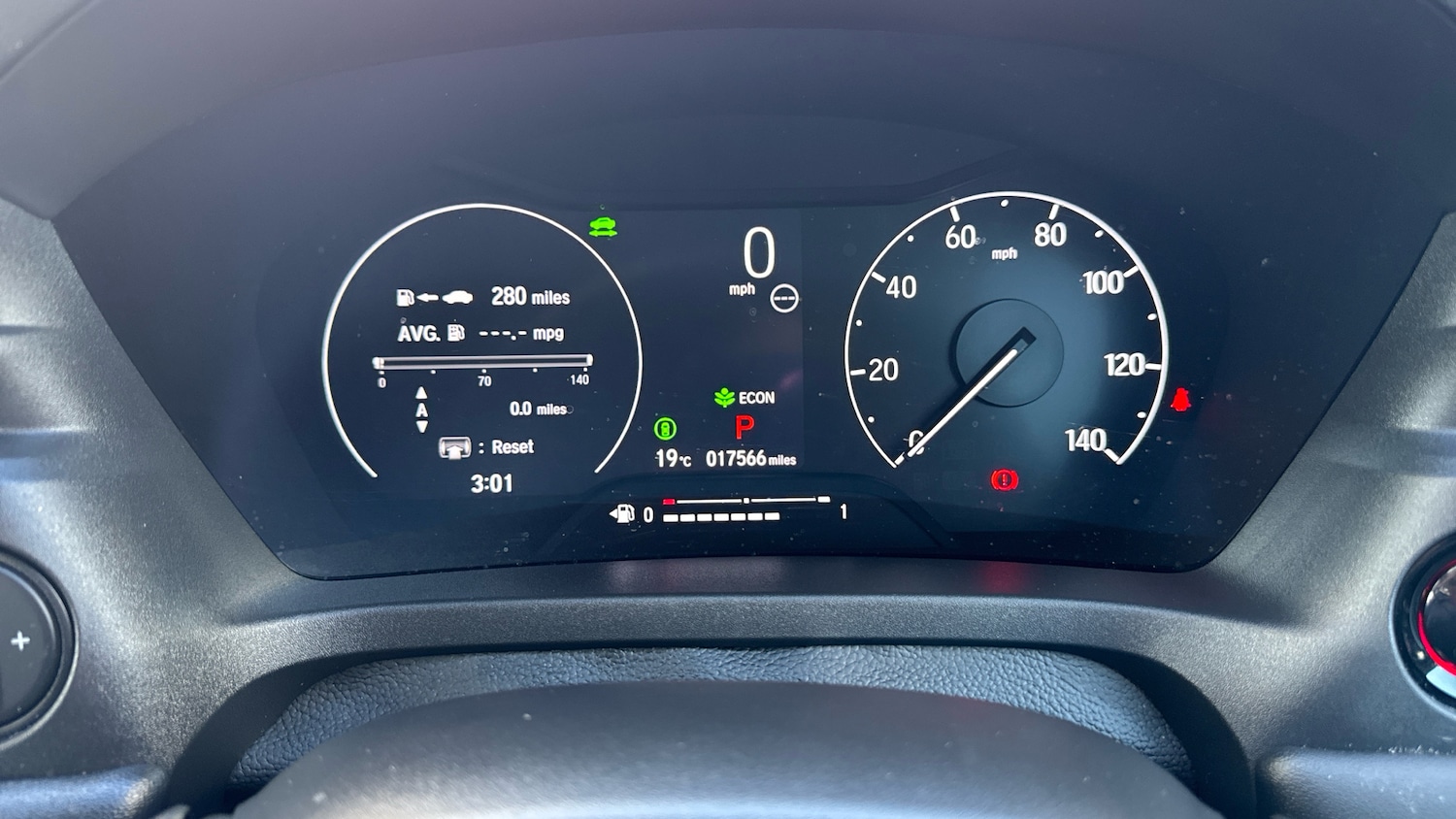 Used Honda HR-V 2023 for sale - 76101947: Photo 11