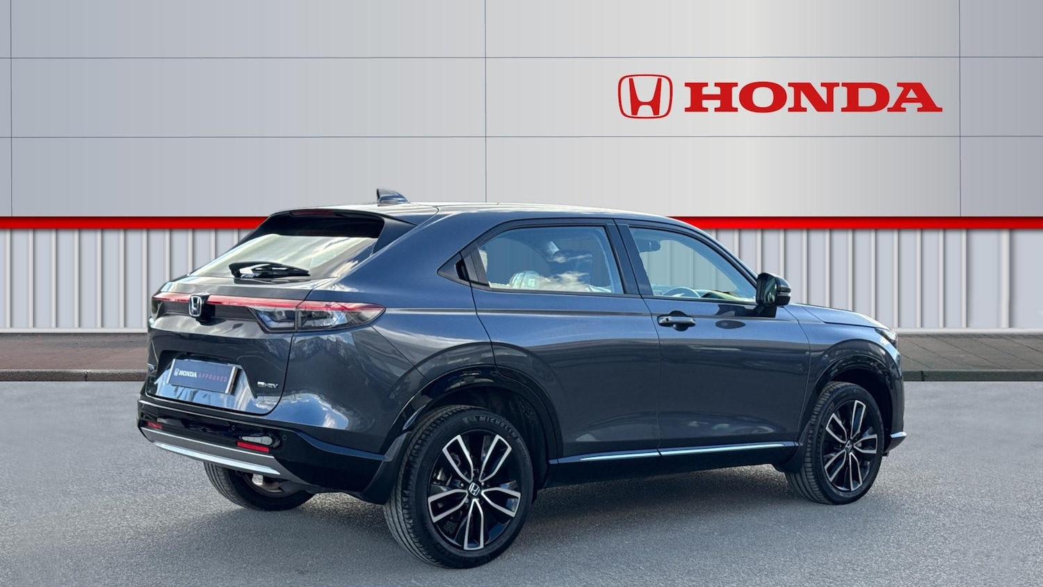 Used Honda HR-V 2023 for sale - 76101947: Photo 12