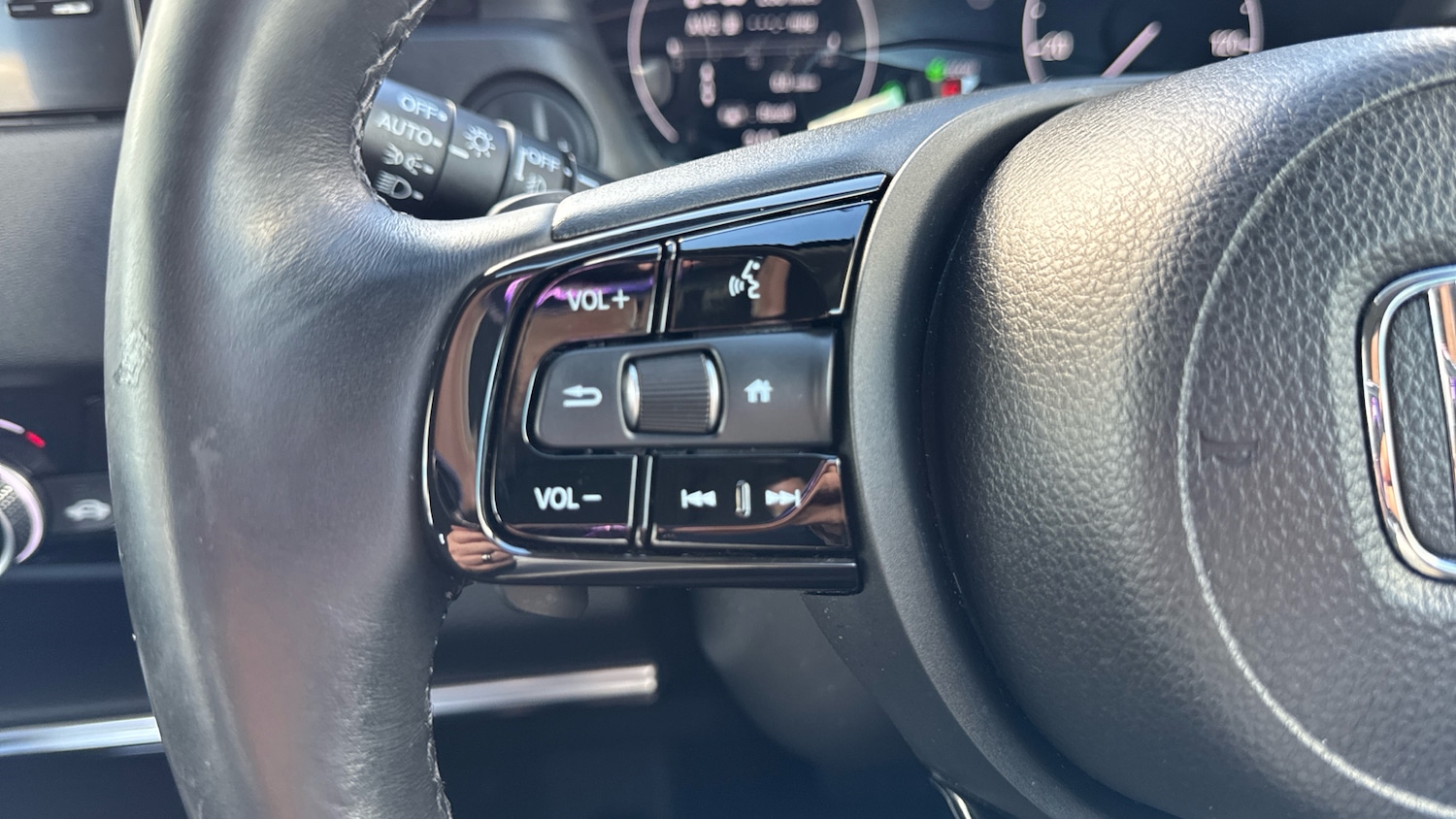 Used Honda HR-V 2023 for sale - 76101947: Photo 13