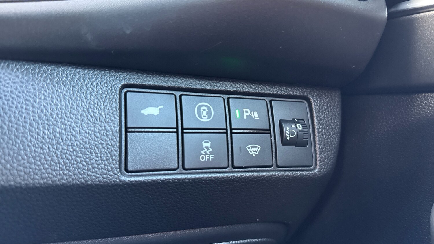 Used Honda HR-V 2023 for sale - 76101947: Photo 16