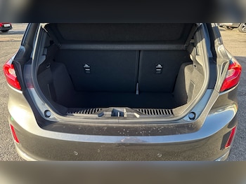 Used Ford Fiesta 2023 for sale - 76784795: Photo