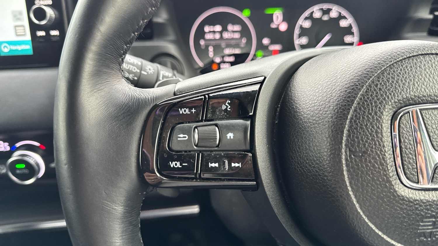 Used Honda HR-V 2023 for sale - 77417369: Photo 13