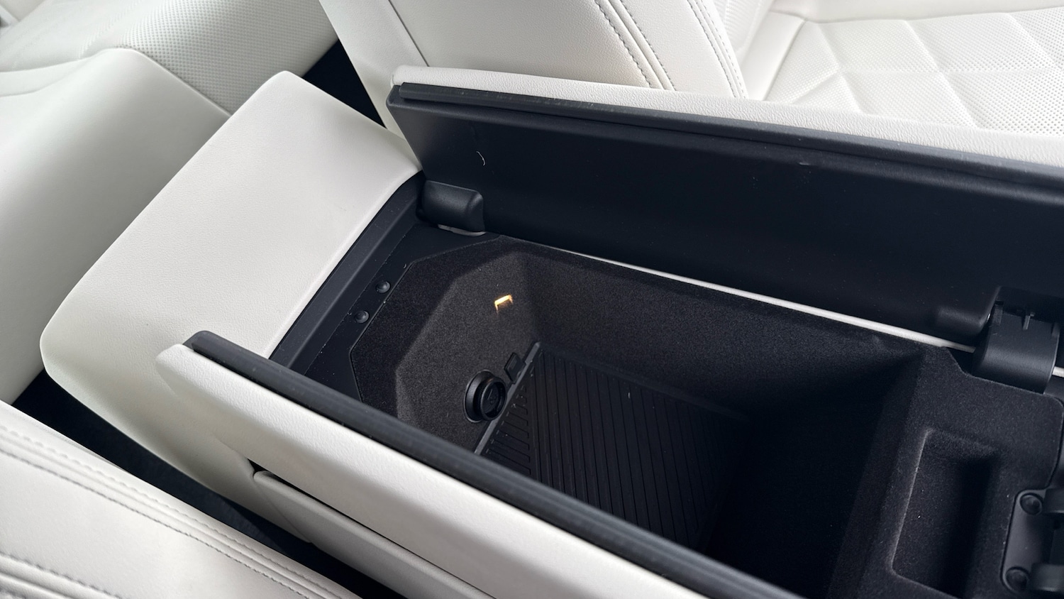 Used BMW 5 Series 2024 for sale - 77274765: Photo 43