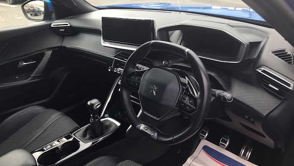 Used Peugeot 2008 2020 for sale - 75514995: Photo 11