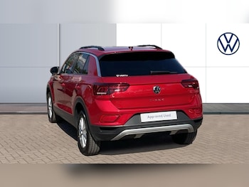 Used Volkswagen T-Roc 2023 for sale - 75443676: Photo