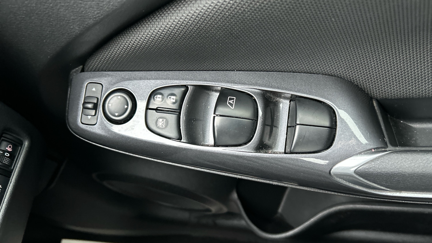 Used Nissan Juke 2023 for sale - 77196349: Photo 19