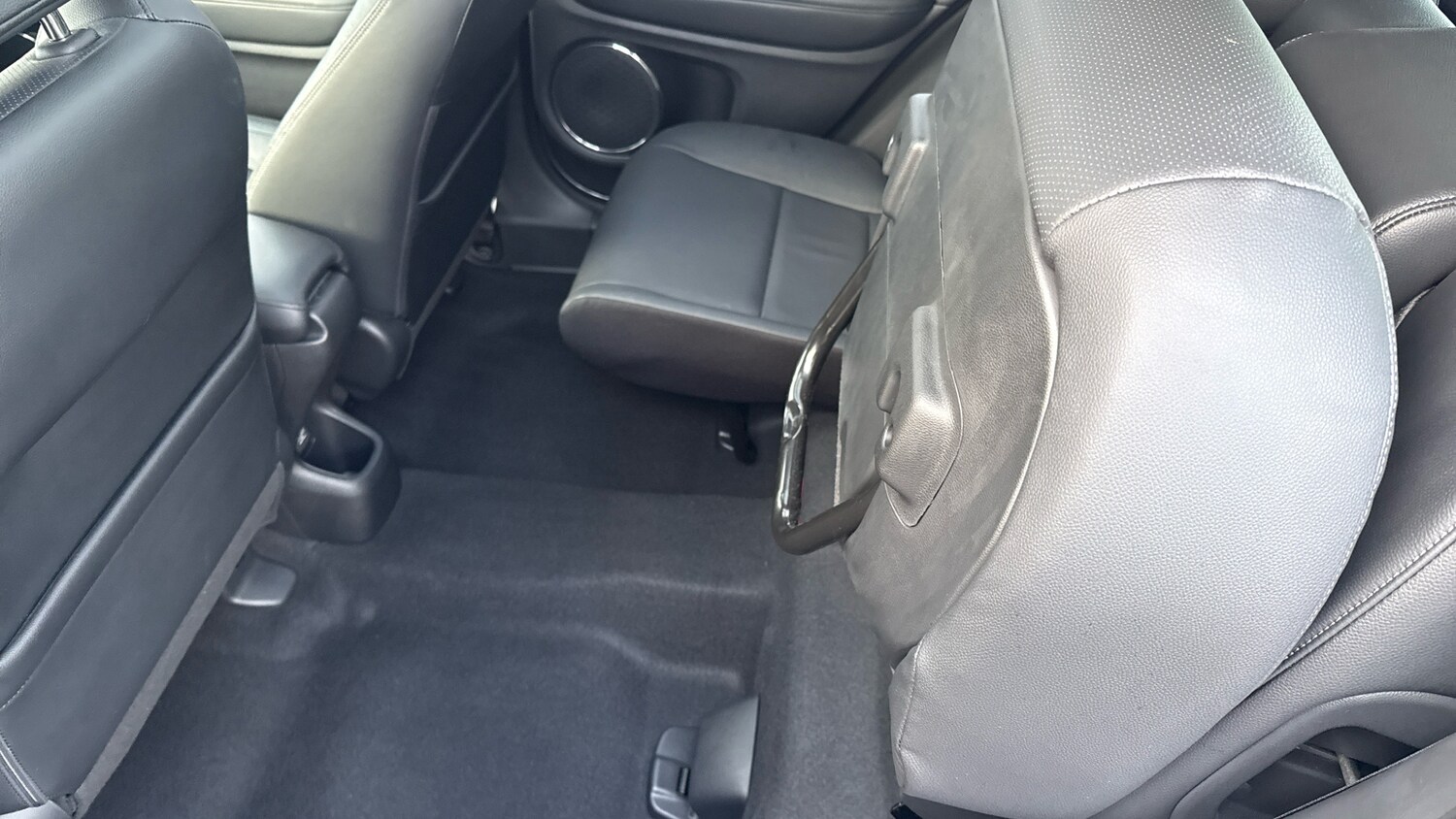 Used Honda HR-V 2018 for sale - 76860206: Photo 19