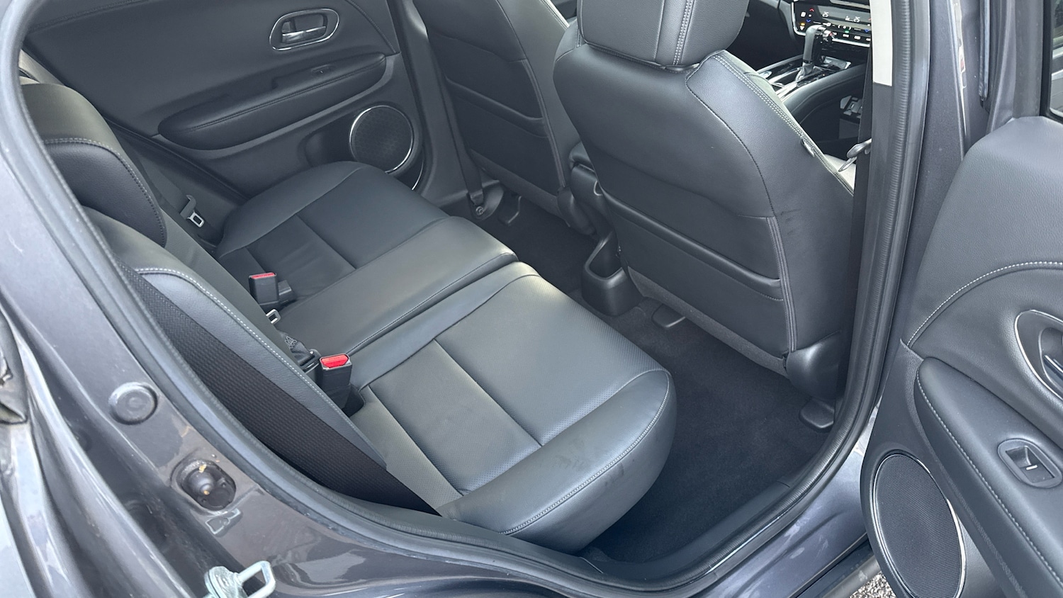 Used Honda HR-V 2018 for sale - 76860206: Photo 23