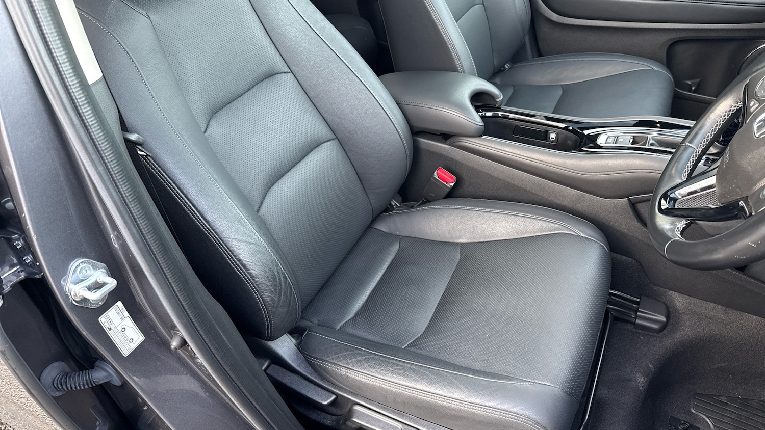 Used Honda HR-V 2018 for sale - 76860206: Photo 38