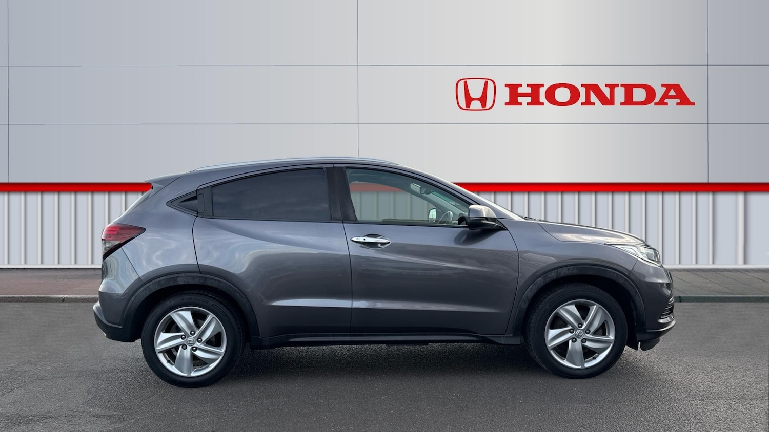 Used Honda HR-V 2018 for sale - 76860206: Photo 5