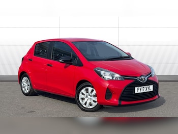 Used Toyota Yaris 2017 for sale - 79286726: Photo