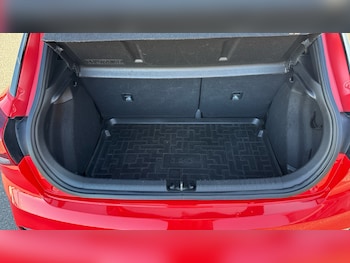 Used Hyundai i20 2018 for sale - 78340177: Photo