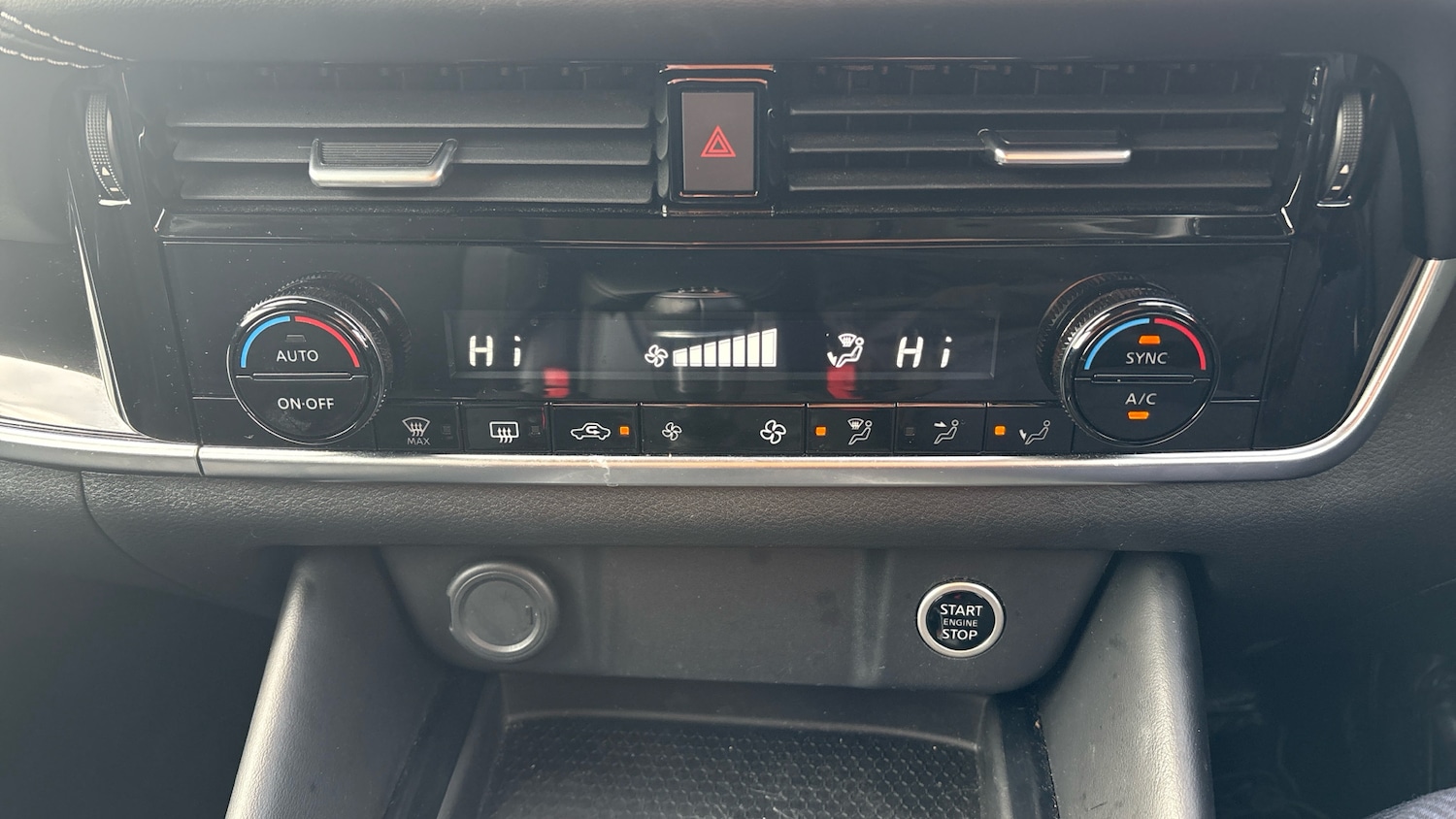 Used Nissan Qashqai 2023 for sale - 76614683: Photo 33