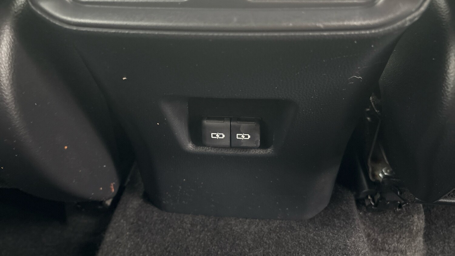 Used Toyota RAV4 2022 for sale - 76557264: Photo 30