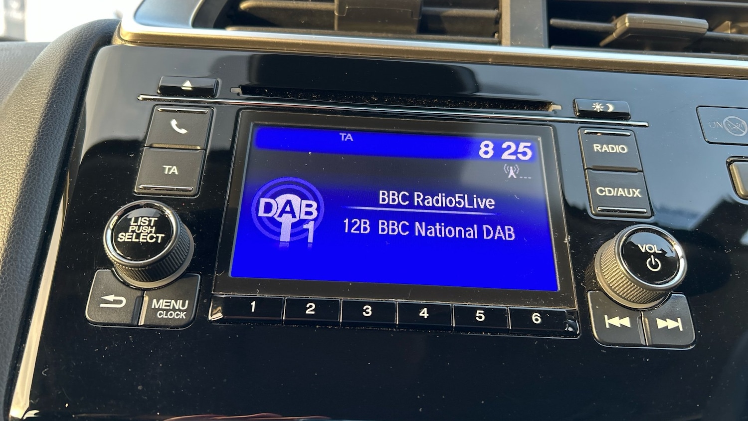 Used Honda Jazz 2019 for sale - 76652234: Photo 35