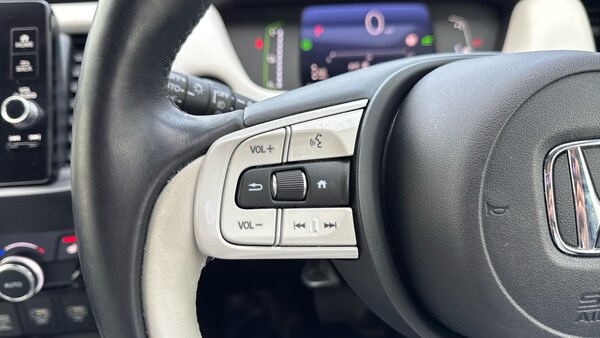 Used Honda Jazz 2022 for sale - 76220670: Photo 13
