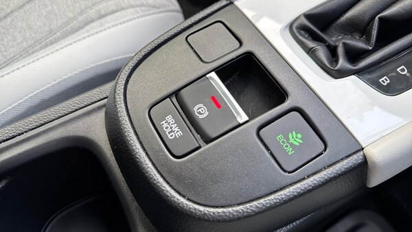Used Honda Jazz 2022 for sale - 76220670: Photo 30