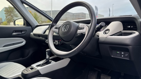 Used Honda Jazz 2022 for sale - 76220670: Photo 33