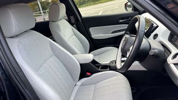 Used Honda Jazz 2022 for sale - 76220670: Photo 34