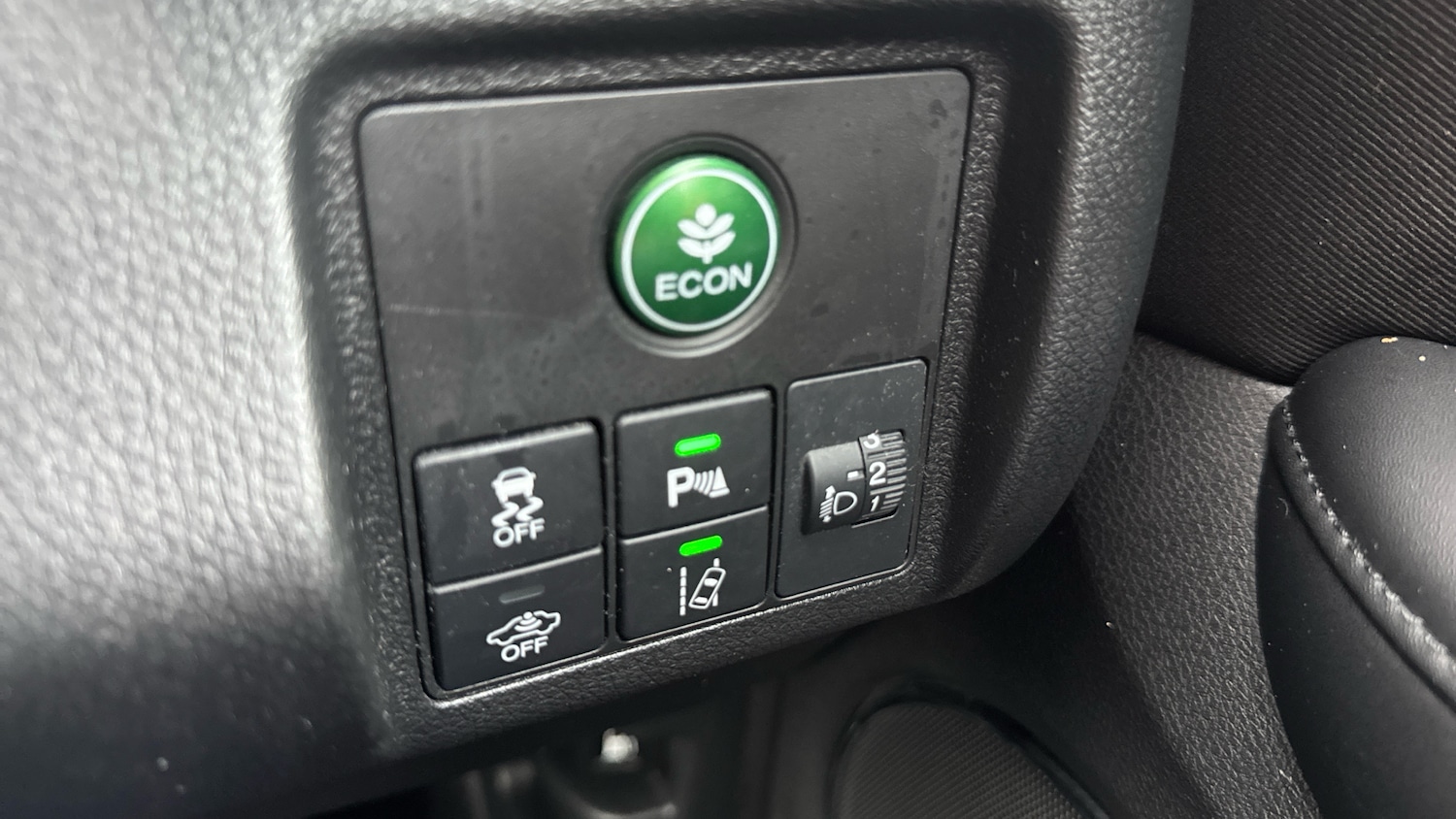 Used Honda HR-V 2018 for sale - 76452661: Photo 17