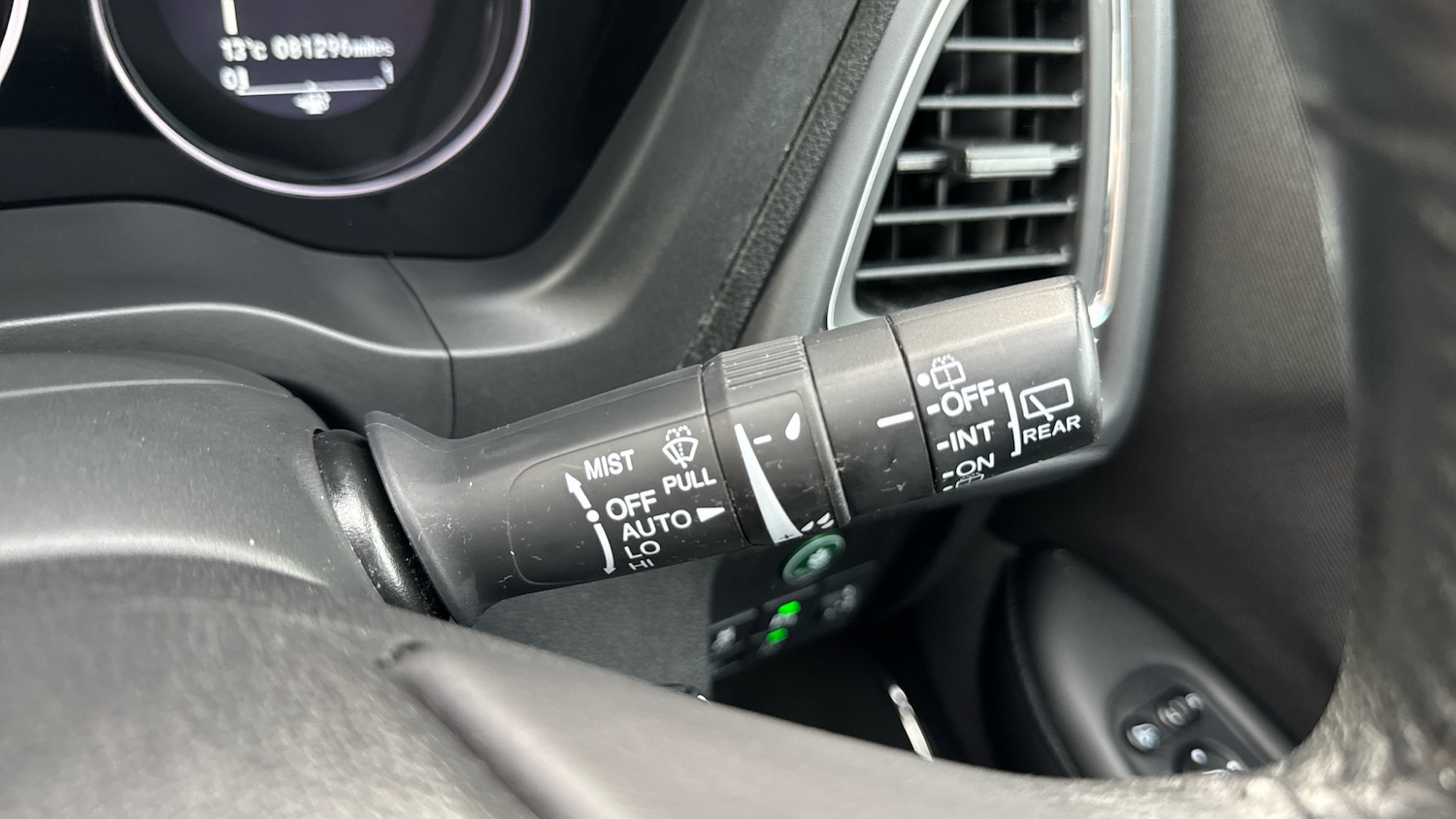 Used Honda HR-V 2018 for sale - 76452661: Photo 19