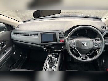 Used Honda HR-V 2018 for sale - 76452661: Photo