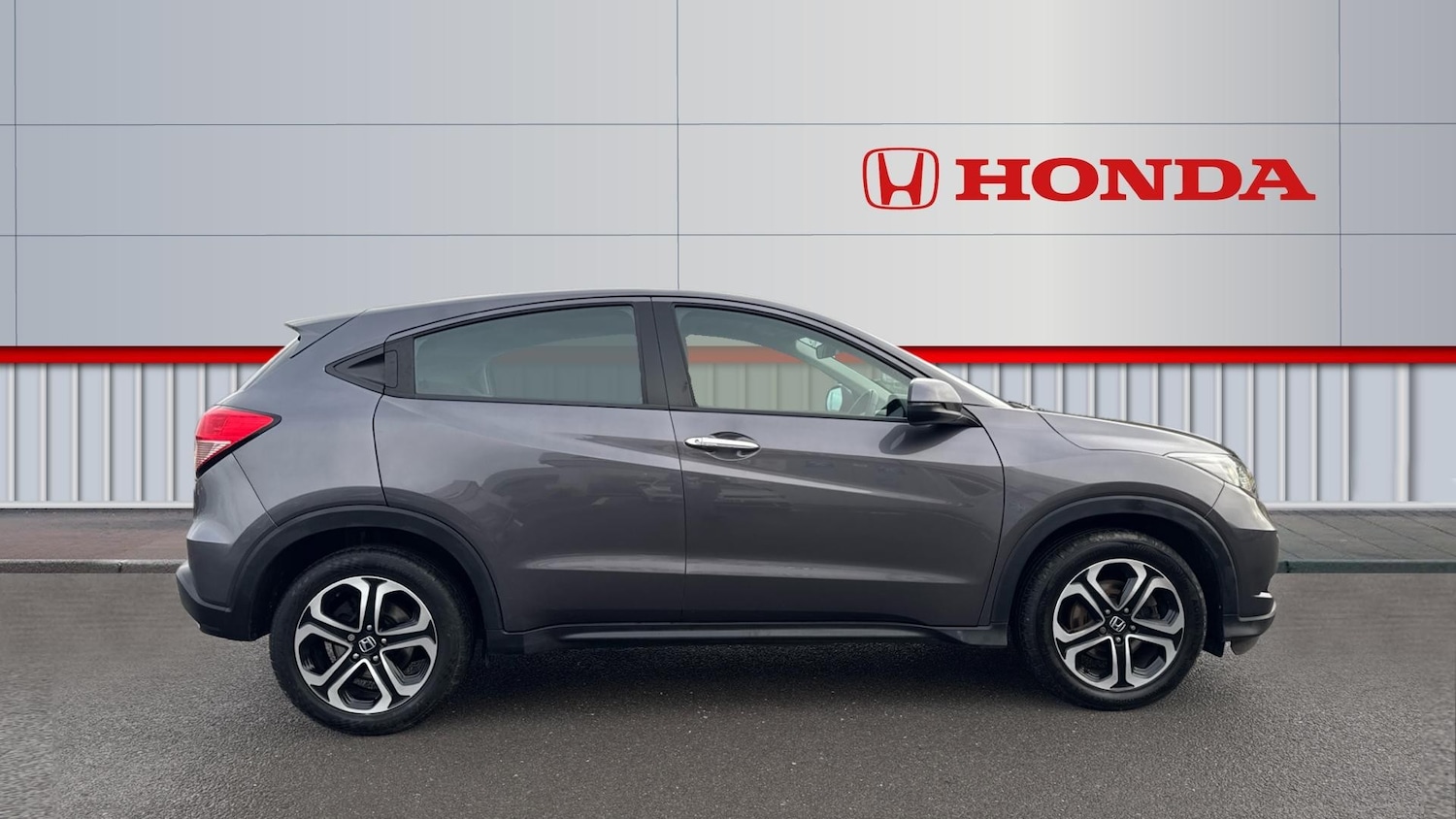 Used Honda HR-V 2018 for sale - 76452661: Photo 5